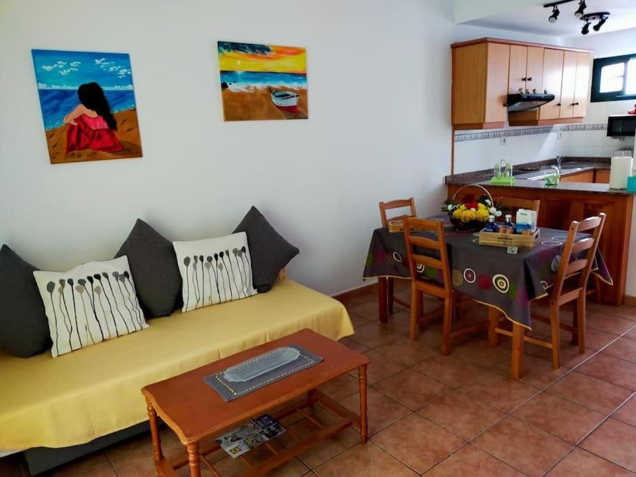 הוילה Punta Mujeres Casa Leiva מראה חיצוני תמונה